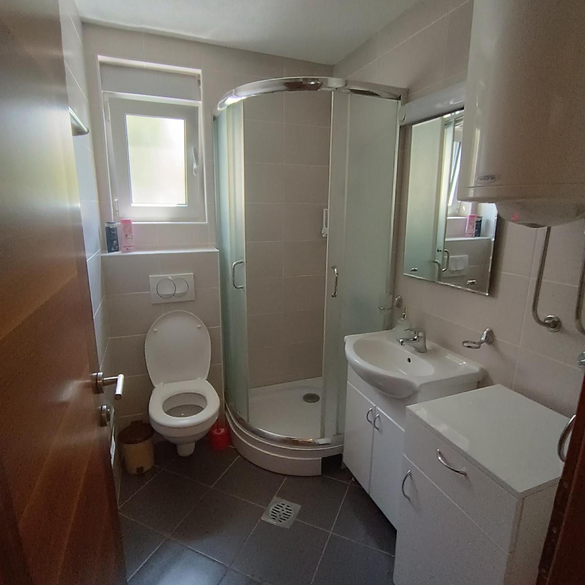 Apartments Karamarkovic Vrnjačka Banja Buitenkant foto